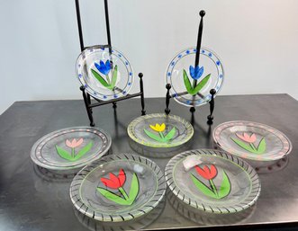 A Set Of Eight KOSTA BODA Ulrika Hydman-Vallien Art Glass Plates