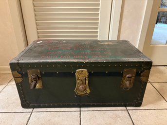 Vintage West Point Foot Locker / Trunk With Removable Interior Shelf