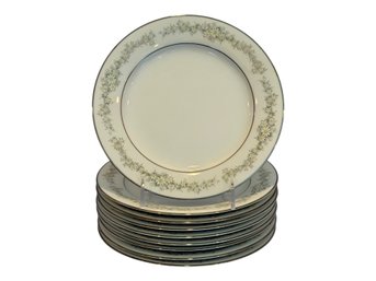 Eight Contemporary By Noritake Donegal Salad Or Luncheon Plates