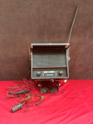Fender Mount AM/FM Radio