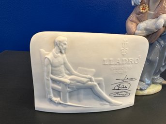 Vintage Lladro Plaque Collectors Society Signed Don Quixote Shell Back Bisque - 1985