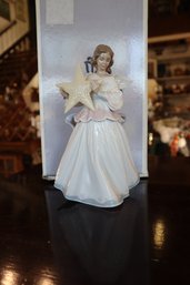 Lladro Angel Of The Stars With Box