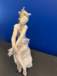 Retired Lladro Bathing Beauty  - 1988 -  #5615