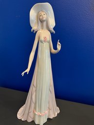 Retired Lladro 'The Debutante'  1983 - 1431