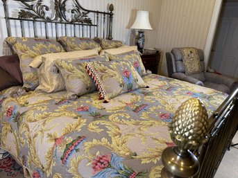 Stunning Italian Made King Sized Anichini Quiltino & Pillows, Purchased For Several Thousands