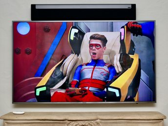 Samsung 55' TV With Sonos Sound Bar