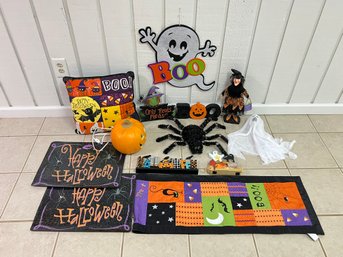 Lot Of Halloween Decor