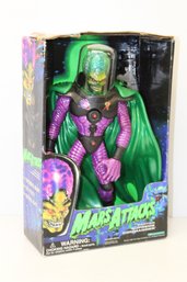 Classic Mars Attacks Martian Supreme Commander Figure New Old Stock