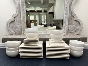 Large Fishes Eddy Dish Lot - 40 Pcs