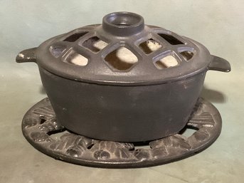 John Wright Cast Iron Wood Stove Steamer