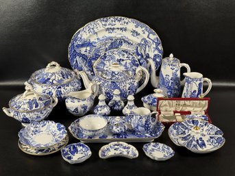 A Spectacular Assortment Of Vintage Royal Crown Derby Fine Bone China Completerware Made In England, Mikado