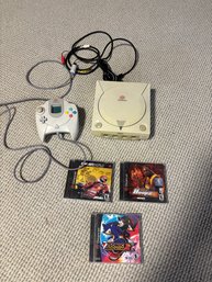 SEGA Dreamcast System HKT-3000 Console With Controller And Original Dreamcast Games !