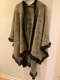 Gray Toned Black Trimmed Knit Shawl #28