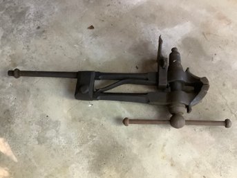Blacksmith's Post Vise