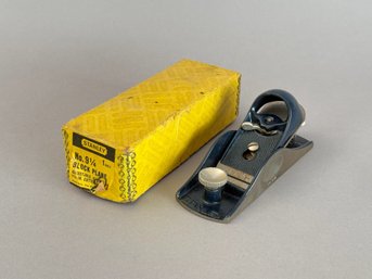 Stanley No. 9 1/4  Wood Block Plane With Box