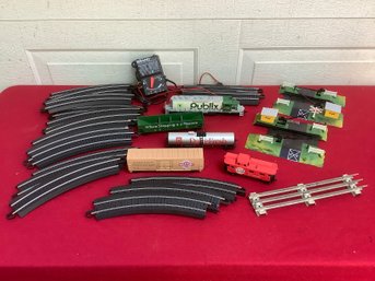 Train Cars & Tracks Lot #7