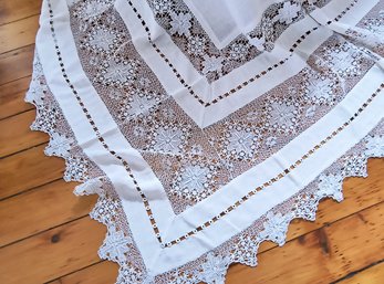 Large Vintage Linen Tablecloth With Elaborate Crocheted Embroidery