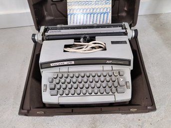 Vintage Smith Corona Typewriter In Original Case