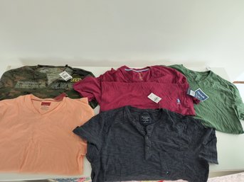 Group Of New T-shirts Including Abercrombie And Fitch Men's Medium Or Women's Large