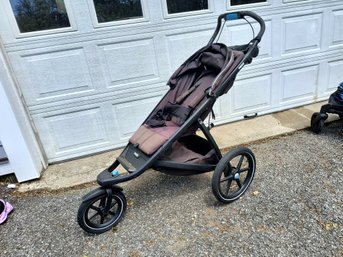Thule Jogging Stroller