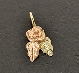 Small Vintage 10k Black Hills Gold Leaf Flower Pendant