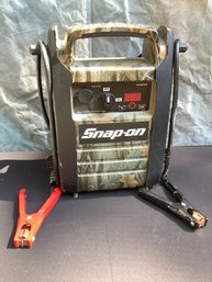 Snap-on Deluxe Jumpstarter & 12v Power Supply