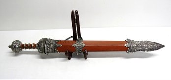 A Roman Gladius Battle Sword With Sheath - Now That's Badazz!!