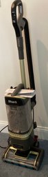 Shark Upright Vaccum Cleaner