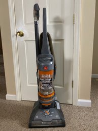 Hoover Windtunnel Wholehouse Rewind Pet Vacuum Cleaner