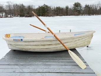 Walker Bay 10 Dinghy With Two Oars