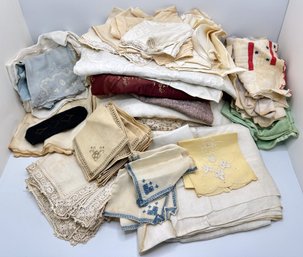 Antique & Vintage Linens: Table Cloths, Napkins, Runners, Pouches & Beaded Glasses Case (Over 80 Pieces)