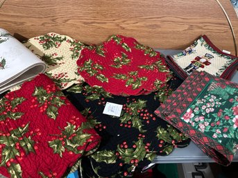 7 Sets Of Holiday Fabric Placemats - Like New - Beautiful