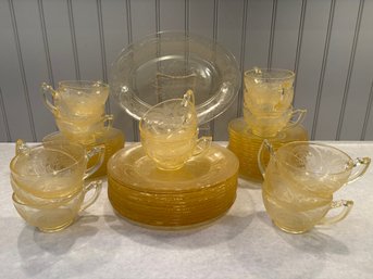 1930s Horseshoe Yellow Depression Glass By Indiana Glass Company