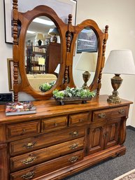 Nice Quality Dressser With Mirror