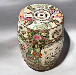 Vintage Chinese Rose Medallion Porcelain Garden Stool – Figural Floral Coin Motif – 19'H