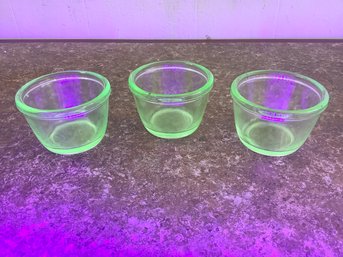 Uranium Glass Condiment/dessert Bowls