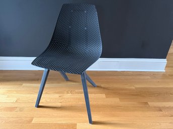 Award Winning Noho Move Chair By Formway - White