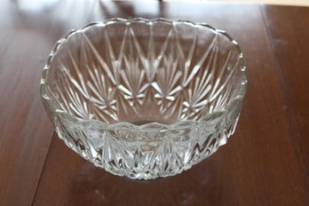 11 By 11 Punchbowl With 19 Glasses