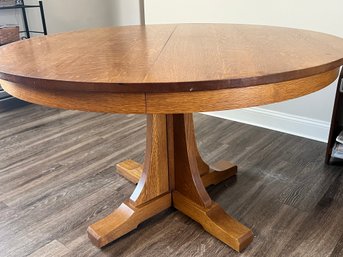 Rare Stickley Round Dining  Table  52' X 30.5'