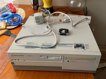 Packard Bell Legend 402CD