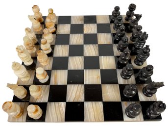Gorgeous Onyx And Marble Chess Set