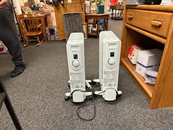Pair Of Heaters On Wheels By Comfort Zone  Mod   CZ7007J