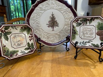3 Pc. Grasslands Road Christmas Plates