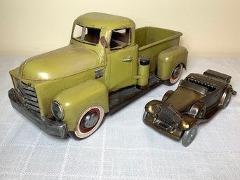 A Vintage 1974 Banthrico Inc. Cadillac Bank & A Vintage-style Pick-up Truck