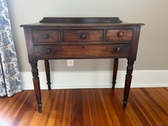 A Mahogany English Hall Table / Console - 19th C