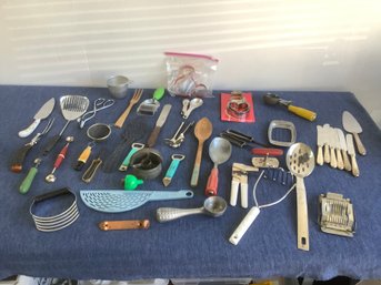 Vintage Utensil Lot
