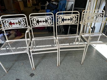 Set Of 4 White Iron Vintage Chairs
