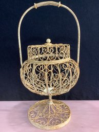 Vintage White Iron Basket Decor