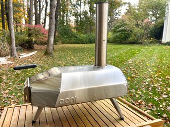 An Ooni Pizza Oven - Karu 12 - For Outdoor Use