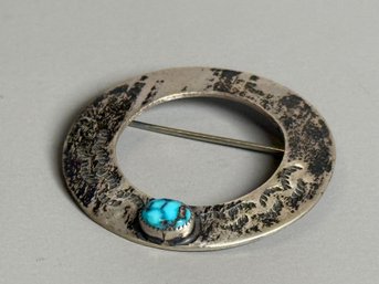 A Vintage Native American Silver And Turquoise Pin Brooch